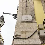 Downtown Classic By Homing